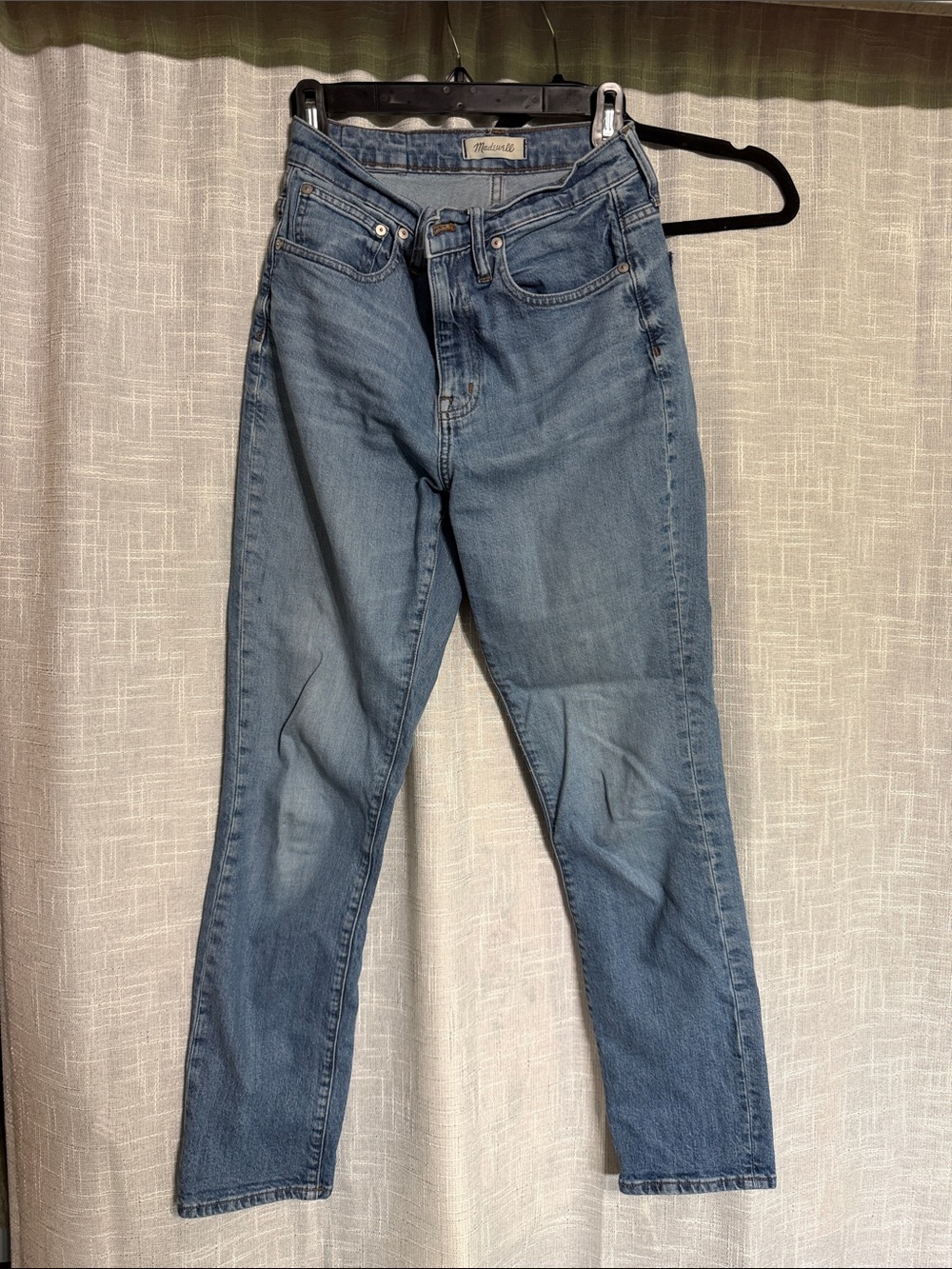 Madewell slim boyfriend Straight Leg Jeans